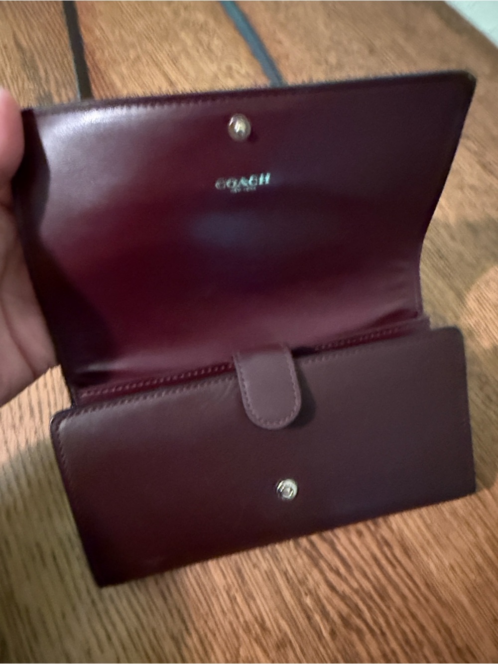 Coach Leather Crossbody Wallet in Plum - Picture 3 of 4